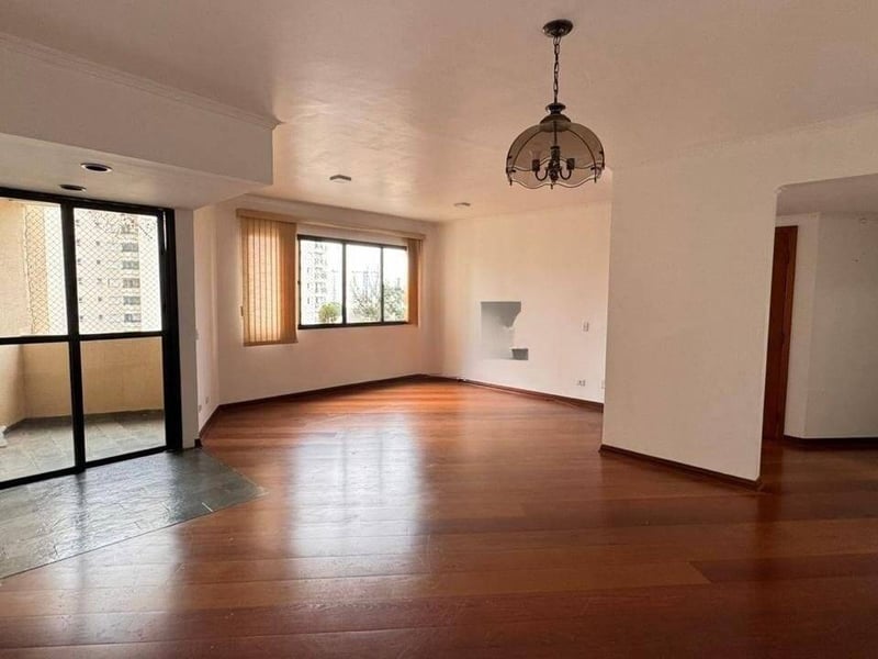 Apartamento com 3 suítes - 145 m2 em um condomínio